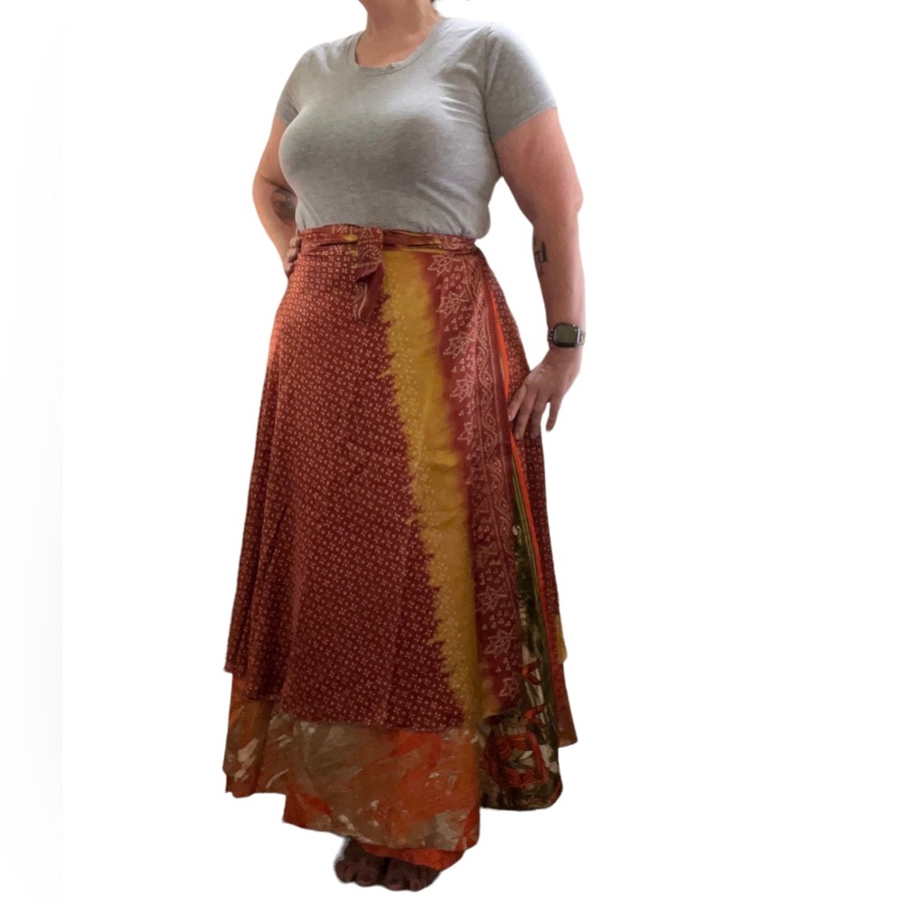 Regular (2-12) reversible sari wrap 2 layer skirt, W48”, L36”